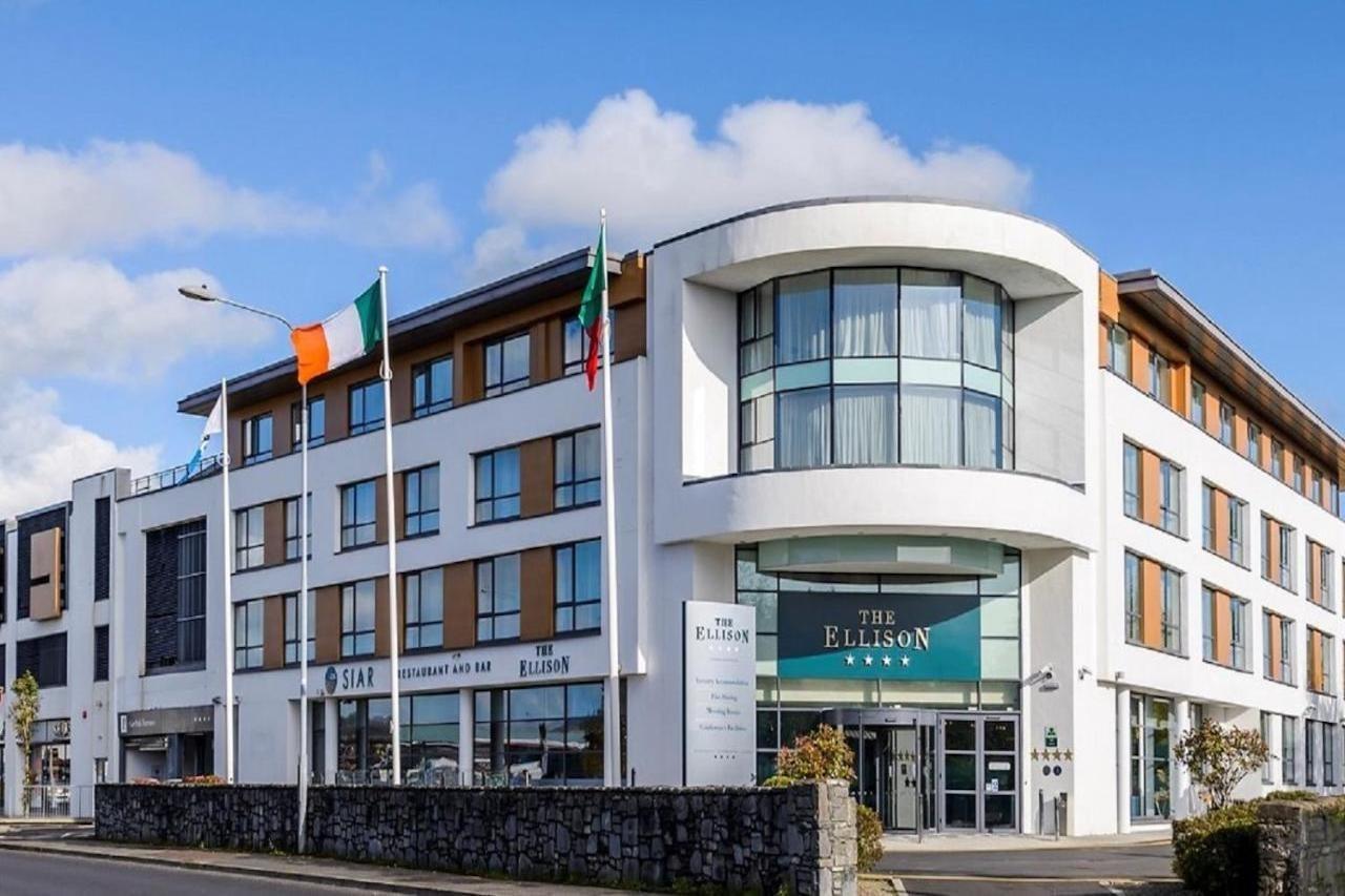 The Ellison Hotel Castlebar Exterior photo